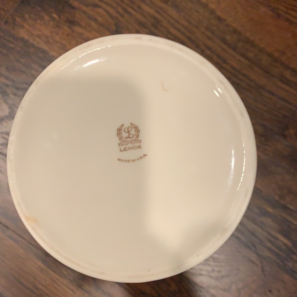 Lenox Vase - Picture 4 of 5